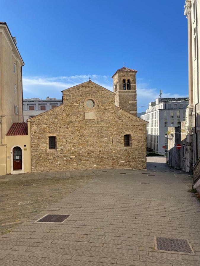 Trionfo Your Home In Trieste Business And Holiday Stays Bagian luar foto