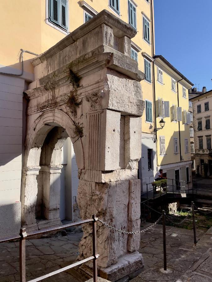 Trionfo Your Home In Trieste Business And Holiday Stays Bagian luar foto